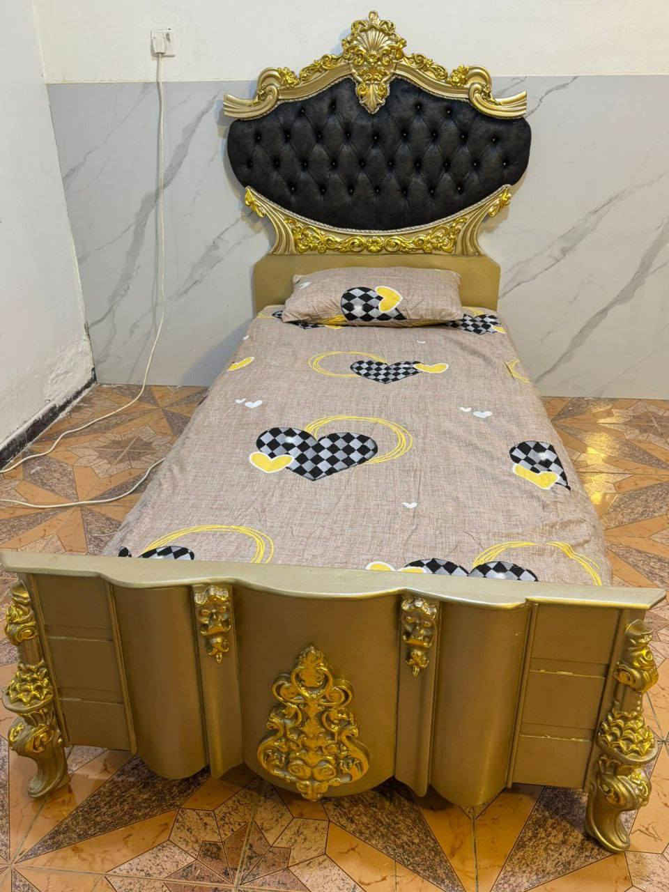 سرير زان مصري جديد بلتغليف طلاء حراري الطول مترين والعرض ١٢٠
سعر 260فقط


**إذا كنت صاحب هذا الإعلان وتريد حذفه لأي سبب، رجاءا أرسل رسالة إلى الدعم الفني**