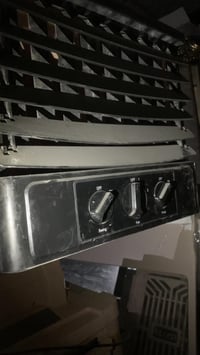 للبيع كونفيره جديده استعمال قليل جدا السعر 250 وبيه مجال 07874264692 ق...