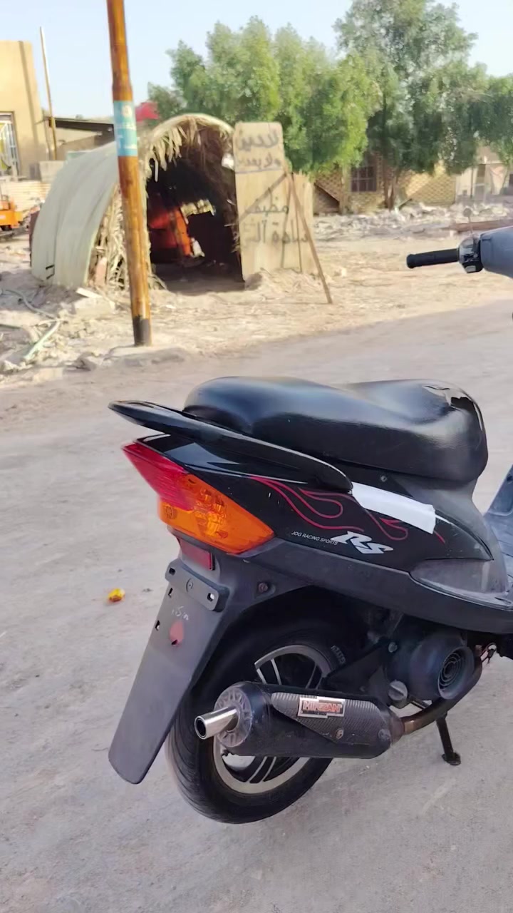 سلا عليكم دراجه ماكس للبيع رمبه مزوده دبلات كدام وكلجات بلاد شيال مكينه تزويد واحد ويلات بلاد مكاني بصره قضاء المدينة السعر 1150وبيهاا مجال قليل***********
