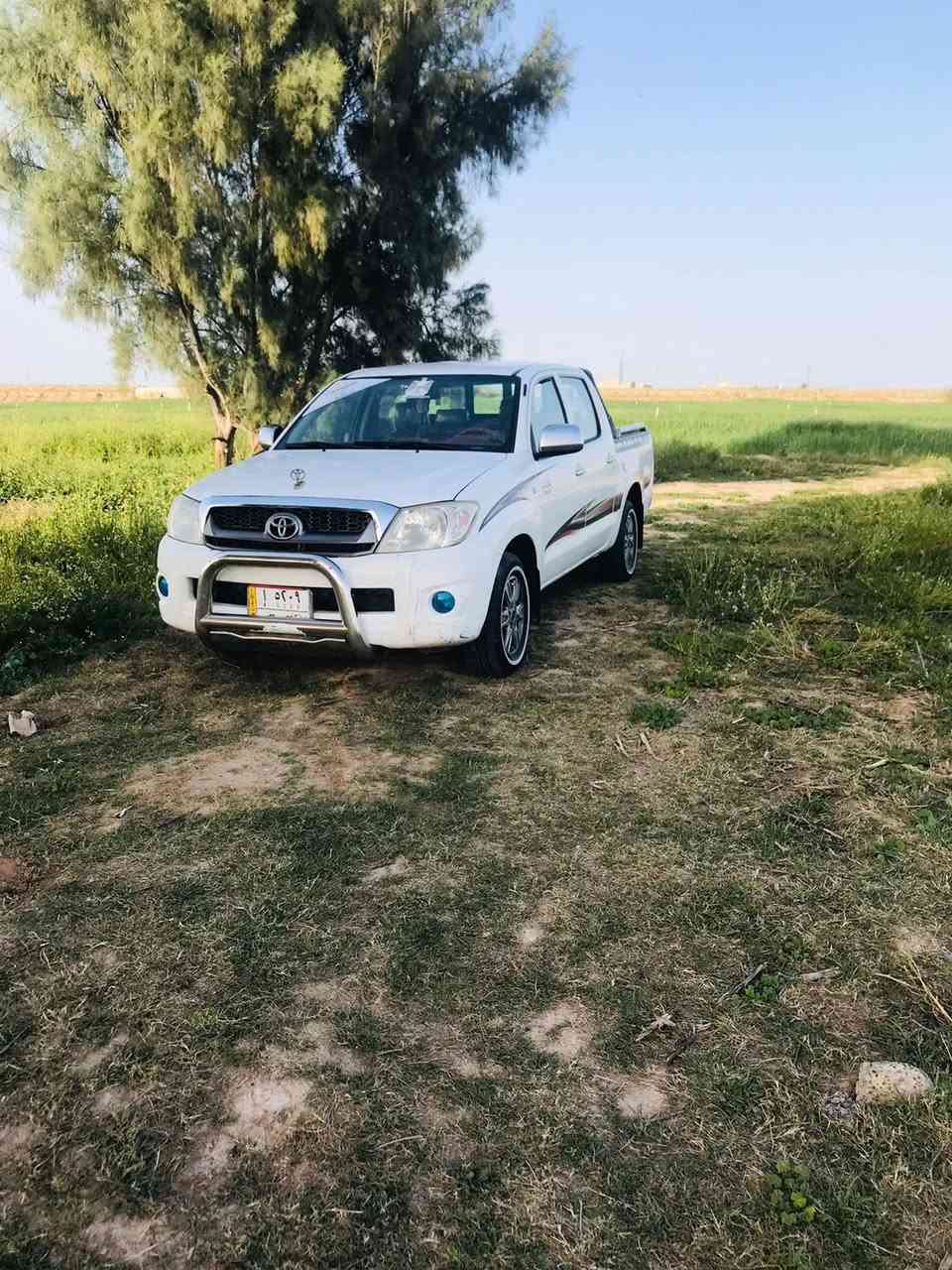 السلام عليكم 
بكم عذاري 2009
 رقم صلاح الدين مشروع وطني
سنويه بـ اسمي
  سعودي شاصي 19
محرك مفتوح
 كير عادي
 تبريد ثلج
 تدفئه نار
كشن متصل
ارضيه جلد

م/ السياره بيها جاملغ امامي مبدل بلادي
وصبغ براس البونيد
وبيها ضربه مامصلحه ترجع بارد باب الخلفي عكس السايق مأشر عليها بالصور
//-ويلها البلادي موجود هذا البصور مو معاها
وخط جديد موجود
 السعر 158 وبيها مجال بسيط
 مكان السياره بيجي الحجاج  

هـ ***********
