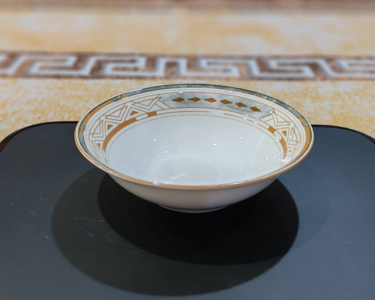 #مجمع_الحاج_صبار_واولاده_التجاري
#لا_نتعامل_بالدين_ولا_بالاقساط
#البيع_نقدا_فقط

إذا تدورين على أناقة وترتيب لسفرة بيتج 🏡
هاي الأطقم الفرفوري تجمّع بين الجمال والجودة 💎
✔️ نقشات ناعمة وألوان جذابة
✔️ متين ويتحمل الاستخدام اليومي
✔️ مناسب للضيوف وللاستخدام اليومي
✔️ سهل التنظيف وما يتغير لونه
خلي سفرتج تبهر ضيوفج بكل مناسبة 🎉

للطلب والاستفسار راسلينا خاص 

العنوان : الأنبار _ قضاء عنه _ مجاور مطعم الحاج صبار

تتوفر خدمة توصيل في كافة محافظات العراق


**إذا كنت صاحب هذا الإعلان وتريد حذفه لأي سبب، رجاءا أرسل رسالة إلى الدعم الفني**