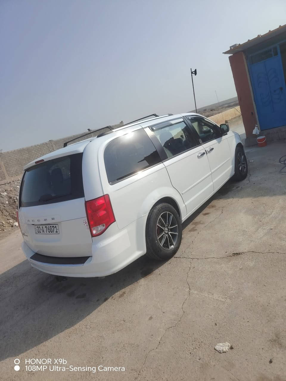 ديالى
السلام عليكم 

دوج كرنفال موديل2017 

رقم اربيل جديد 

هزه وسنويه جديد

ابواب ميكانيكي

3 قطع تبريد

السعر 163

***********
