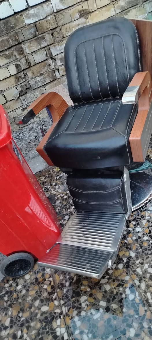 للبيع السعر ٢٥٠المكان الشعب


**إذا كنت صاحب هذا الإعلان وتريد حذفه لأي سبب، رجاءا أرسل رسالة إلى الدعم الفني**