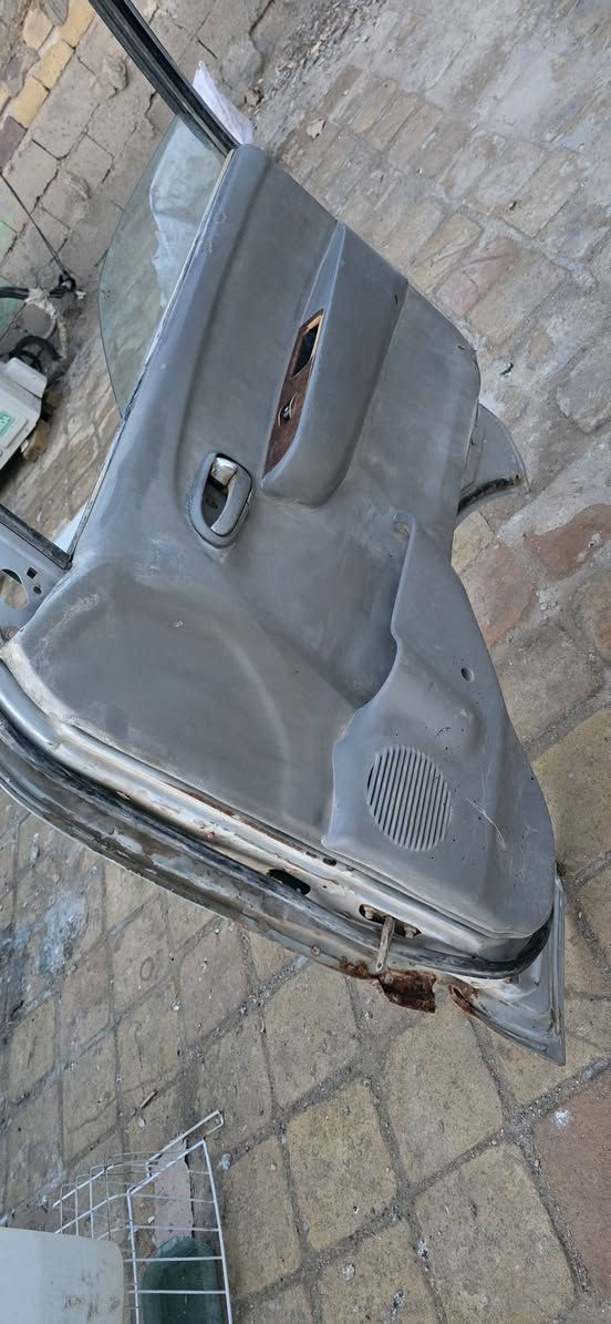 ***********باب كامل ضرر مثال ما واضح ماطور جام ثنين علامه مروريه كيجات شباج درع امامي تالبيسات جلد زوج مصدات وباقي الغراض مثل ما واضح بثوره كلمن وسعرها المكان النجف
