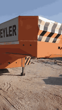 للبيع لودر خمس دناكي تركي تخم تاير تخم الجوبلس رجلين هواء ٢ علاك وتلاثه بل الكاع غير منفيس  السعر ٢٦٠ورغه ***********
