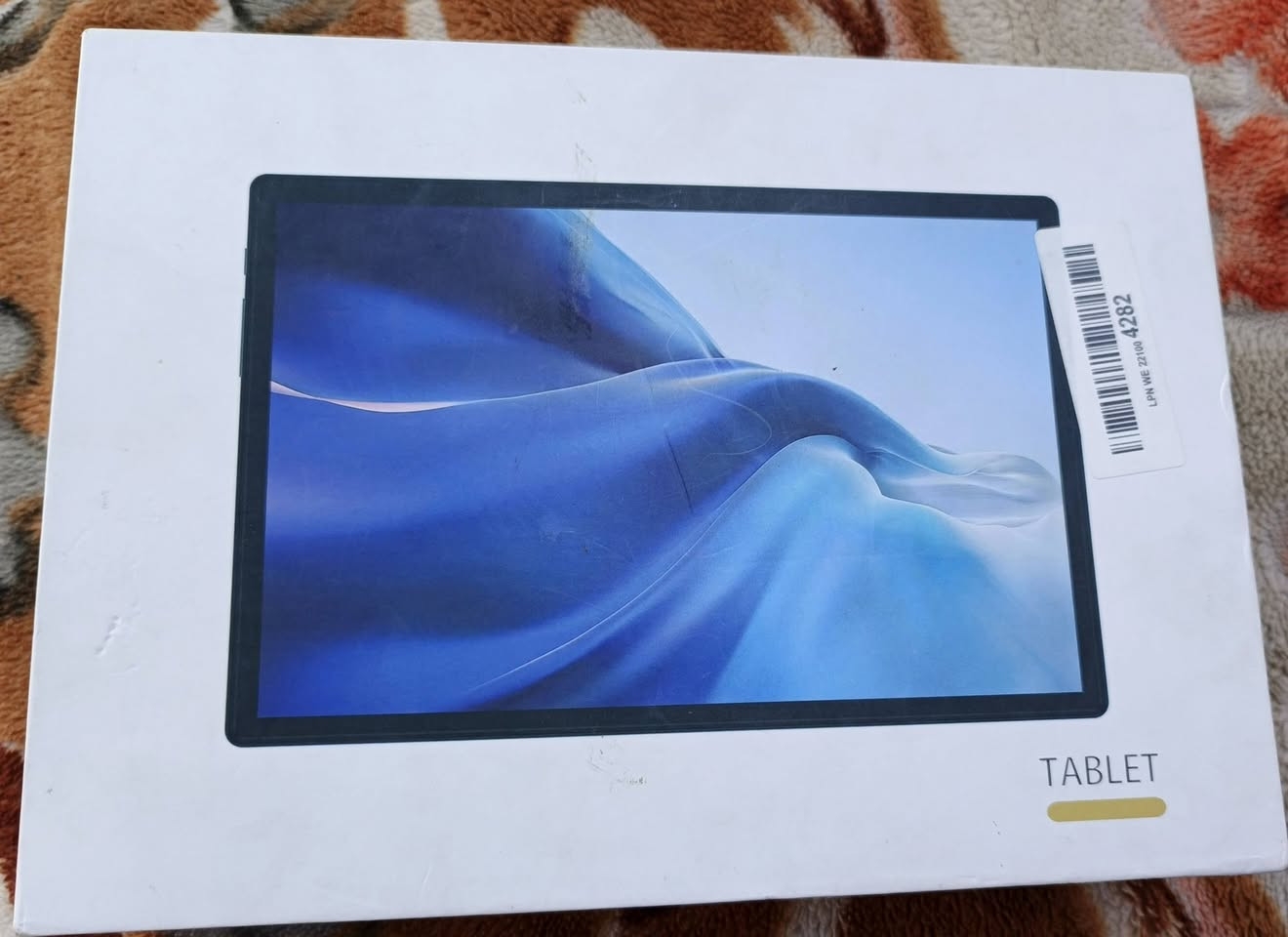 السلام عليكم تاب للبيع بالكارتونه جديد ذكرته ٢٥٦ مع ملحقاته كامله بسعر ٣٢٥ وبي مجال اذا شراي عنواني زعفرانيه شارع معهد رقم الهاتف ***********
