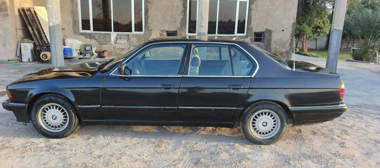 سلام عليكم    بي إم للبيع 735  موديل 1990 محرك جديد 6 سلندر مكفول  كير جديد مكفول دوشمه جديده تخم تاير جديد سياره مكفولة من لخياس وضربه مصبوقه فقط جماليه
سلام عليكم    بي إم للبيع 735  موديل 1990 محرك جديد 6 سلندر مكفول  كير جديد مكفول دوشمه جديده تخم تاير جديد سياره مكفولة من لخياس وضربه مصبوقه فقط جماليه 

لسعر 55 وبيه مجال بسيط 

***********
 ***********
