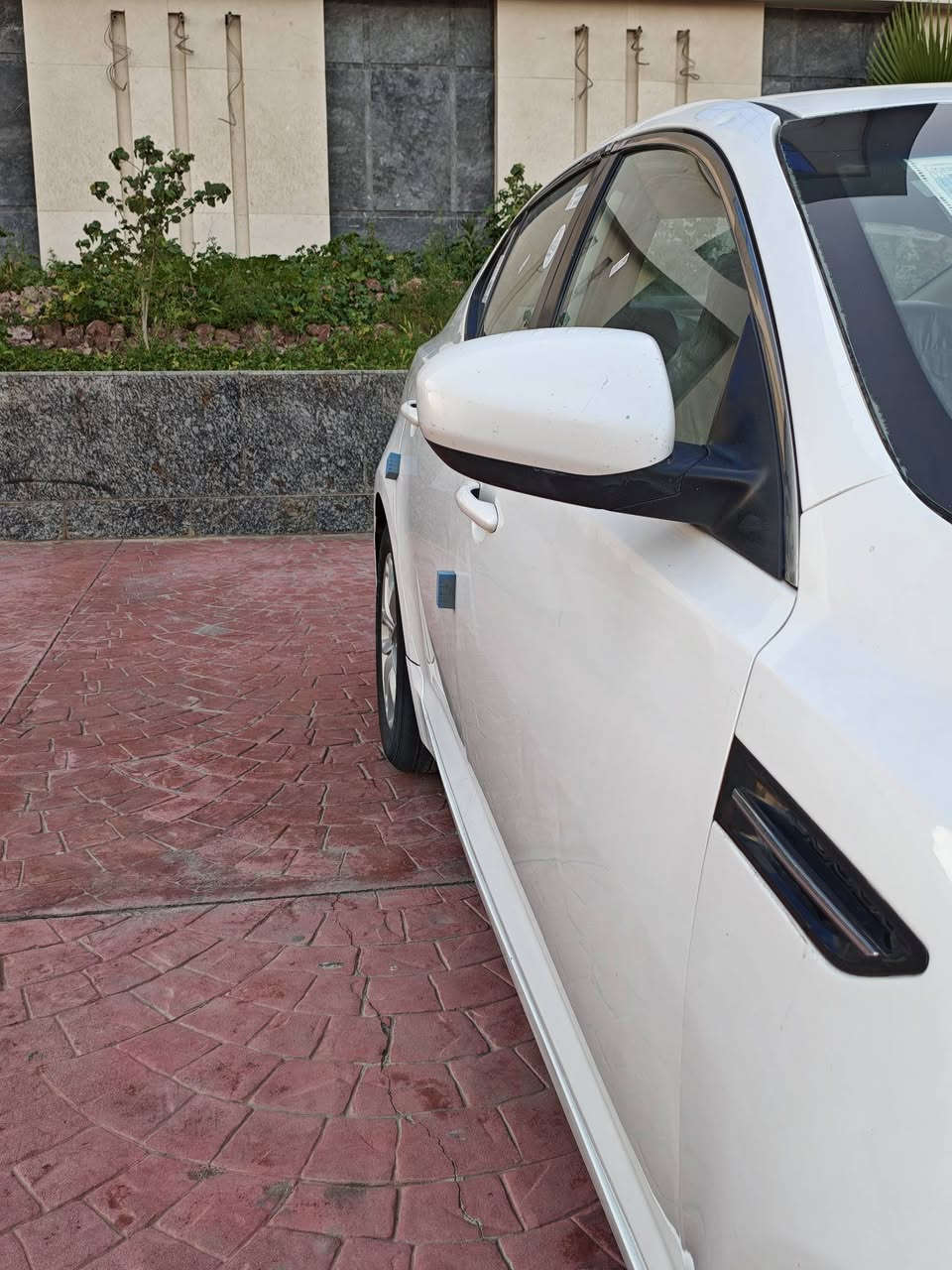 السلام عليكم اللهم صلي على محمد وآل محمد اوبتيما موديل 2013 خليجي مكفوله تبريد تدفئه كير ومحرك كارتون تبريد قطعتين شرط المداور العنوان الناصرية مدينة الصدر السعر 126 وشراي بيه خير ويدلل تليفون ***********
