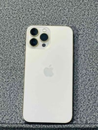 آيفون ١٣ برو ماكس • ١٢٨ • بطارية ٩٣