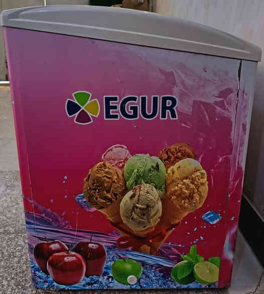 السلام عليكم
مجمده للبيع شرط الشغل والثلج نظيفه
السعر 220 المكان سوق الشيوخ
اتصل وتدلل (***********)
