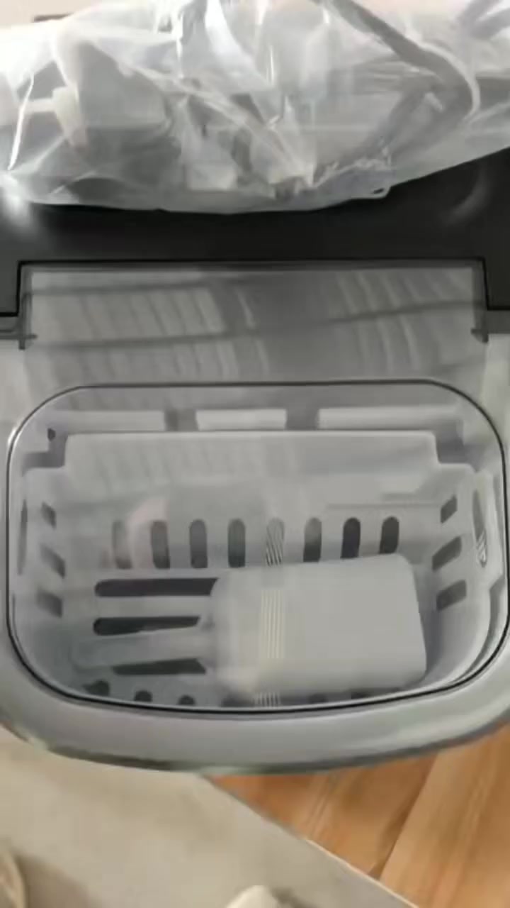 صانعة ثلج ماركة بومان الألمانية🇩🇪
سعر القطعة 78 الف والتوصيل مجاني✔️
للحجز والاستفسار يرجى مراسلة الصفحة📨📨
#اجهزة_كهربائية
#عروض_العراق
#تخفيضات_العراق
#سوق_العراق
#بيع_وشراء
#اجهزة_المنزل
#مطبخ
#ادوات_مطبخ
#تجهيز_منازل
#عروض_بغداد
#توصيل_بغداد
#توصيل_لجميع_المحافظات


**إذا كنت صاحب هذا الإعلان وتريد حذفه لأي سبب، رجاءا أرسل رسالة إلى الدعم الفني**