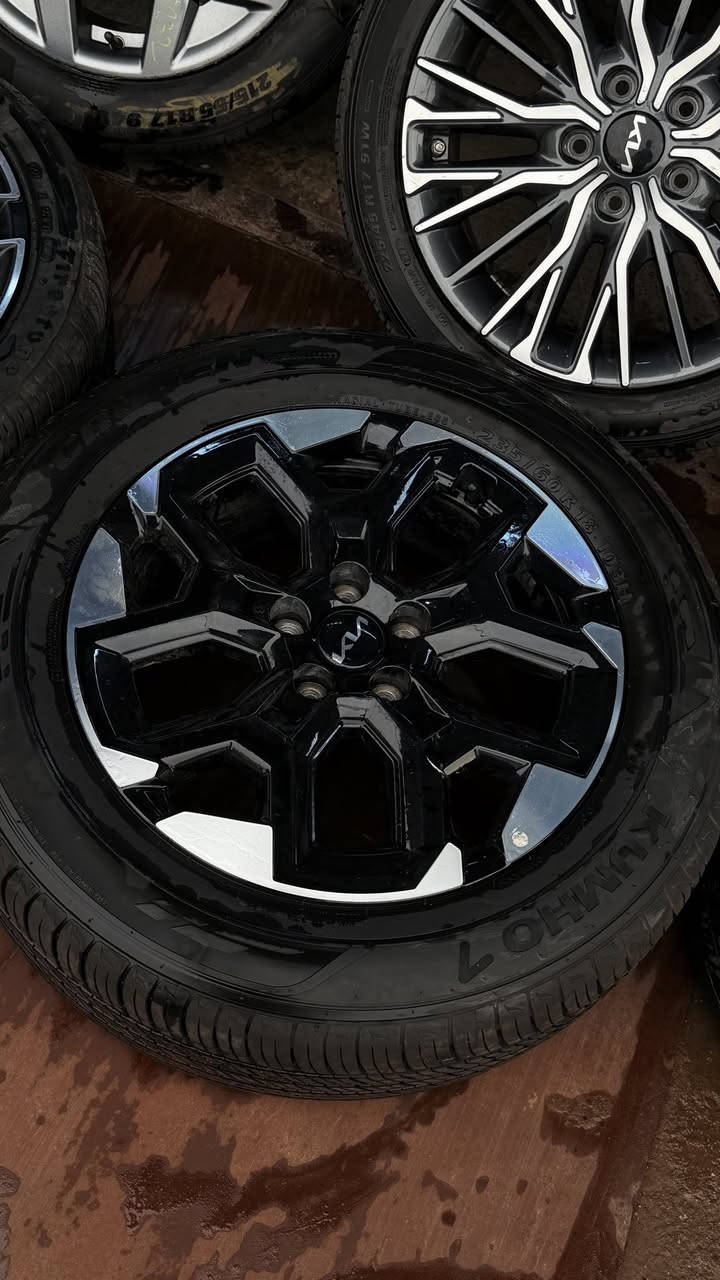 إعلان 📣 

يتوفر جميع أنواع الويل كب للسيارات كوري وارد أمريكي 🇺🇸 
2023
2026
عنوان المحل بغداد القصر الأبيض 

مصطفى الفرطوسي 

هاتف ☎️ 
***********
