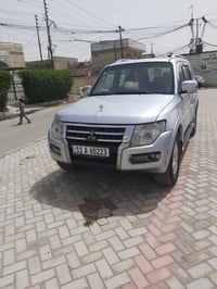 باجيرو حبتور ٢٠٠٨ فووول عدا البصمه مكفوله من كلشي بس البنيد كلير وشبر ...