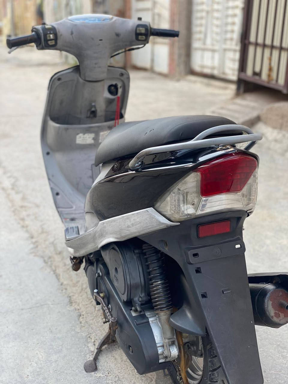 سلام عليكم دراجة كاملة من كلشي بغداد شعب هاتف ***********
