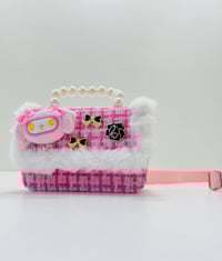 شنطة ميني • مقبض لؤلؤ • كمية محدودة