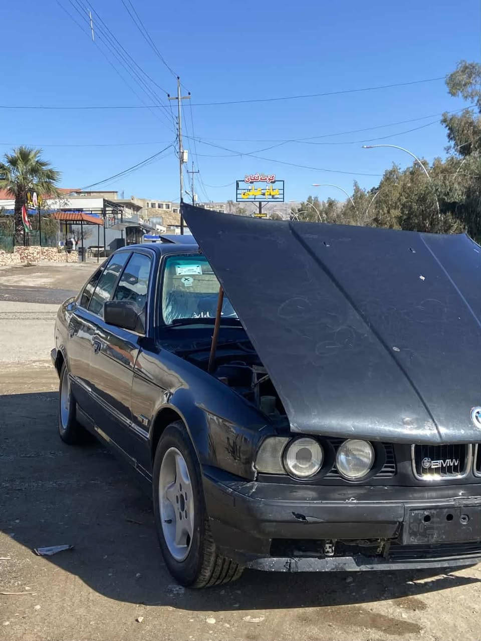 سەرەتا بەناوی خوای گەورە
بیئێم مۆدیل1992  مةكينة 525 گێڕ تۆماتیک سةيارةكة فول فوله   ئارم پلاستيك هـةولير ئارم ئةوةليات بةشةرت گێڕوو مەکینە بەشەرتی سەت وەستا دەی دەم مەکینەکەی هەڵمی دەمیشی نیە چوار جام کارەبایە ئێرباگی سوکان نەتەقیوە سەقف سڵایت سەیارەکە هەتا بڵێ جوانە ناو داخیلی لۆک لۆکە کارەبایی گشتی ئیش دەکا گێچەکانی هەمووی ئیش ئەکا چوار تایەیی باشی لەژێرە سەیارەکە توندو تۆڵە ماڵی گەنجە  چوار بەرەدەرگای تازەی بۆبەستراوە ماشاءڵڵە لەقۆتی ئاڕم وو ئەوەلیاتی بەشەرتە بەشەرتی ئەوە دەیدەم ماڵی کەس نەبی حیدزی لەسەر نەبێ شوين:كؤية
بؤزانيارى زياتر نامة بنيرن يان ژ.م:*********** ڤايبةر و وةتس ئاپيشى لةسةره لةخزمةتاندام.
