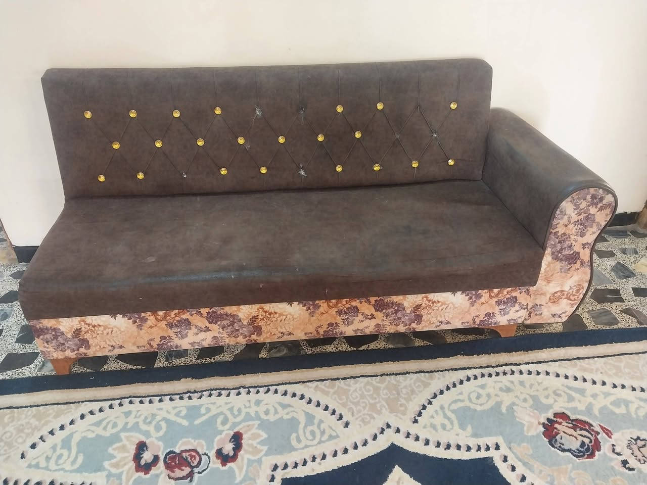 سلام عليكم  تخم 9 قطع  نضيف  سعر 250 وبي مجال  فلوجه حي جولان


**إذا كنت صاحب هذا الإعلان وتريد حذفه لأي سبب، رجاءا أرسل رسالة إلى الدعم الفني**