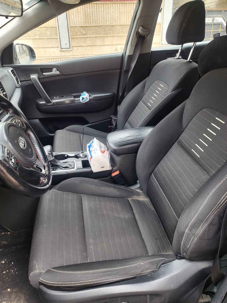 للبيع سبورتج ٢٠١٧ بسعر ١٤٠ 
وارد امريكي 
اتصل على
***********
