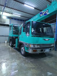 كرين ٧ طن • كاتو • هينو