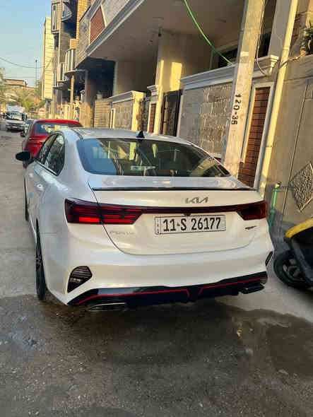 السلام عليكم للبيع فقط كيا فورتي GT موديل 22 حادثها موضح بالصور بدون قطرة صبغ فقط بنيد مبدل بلادي 
مواصفات فول عدا الفتحه 
بصمه تشغيل وابواب وجنطه 
شحن واير لس
سايد بريك بصمة
شاشه وكامره دواره 
شفتات استيرن 
تشغيل عن بعد 
دبل اكزوز صوت رياضي 
ويل كروم 18 بلادي 
رادار امامي وتحديد مسار 
لد امامي خلفي لايت 4 عدسات 
تبريد بيانو قطعتين 
كشنات جلد ومخمل مختم GT
اناره داخليه بلادي 
هزة ورقم جديد بأسمي
السعر 155 هـ/ ***********
