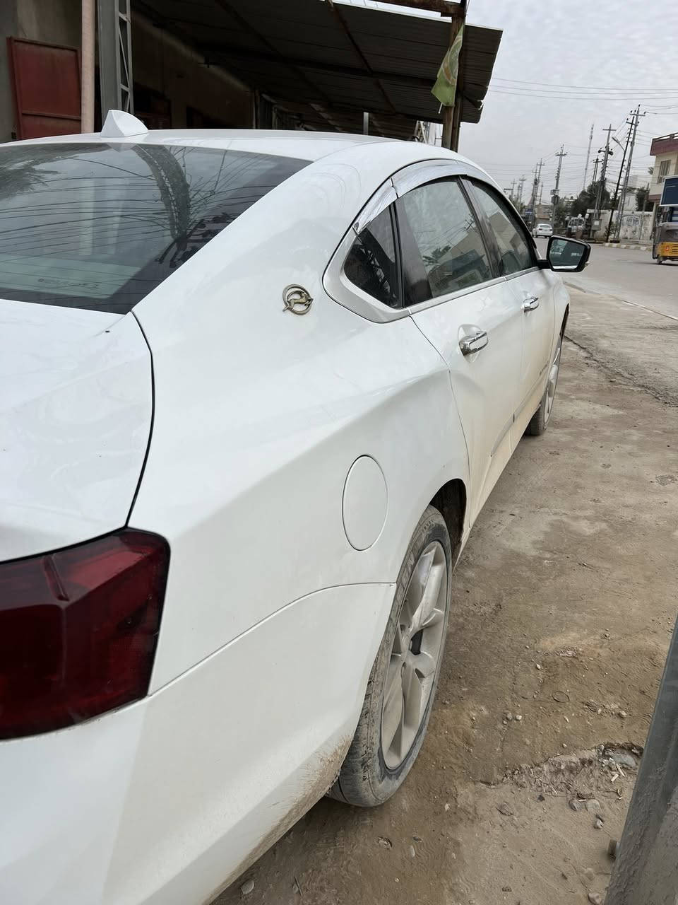 السلام عليكم 
امبالا 2014 الشكل الجديد رقم بغداد دولي بسمي فول مواصفات ماعده الفتحه والبصمه محرك خير من الله الكير فقط بي رجه من الثاني للثالث الباقي تمام شلعه وسرعه قطعتين صبغ اثر طخه خفيفه يم قبغ البانزين والجاملغ وقبغ الجنطه مفتوحات فقط تعيار الباقي مكفول لا دواخل ولا ضربه قويه 
السعر 123 وبيهة مجال المكان ديالى بعقوبه 
الاتصال (***********)
