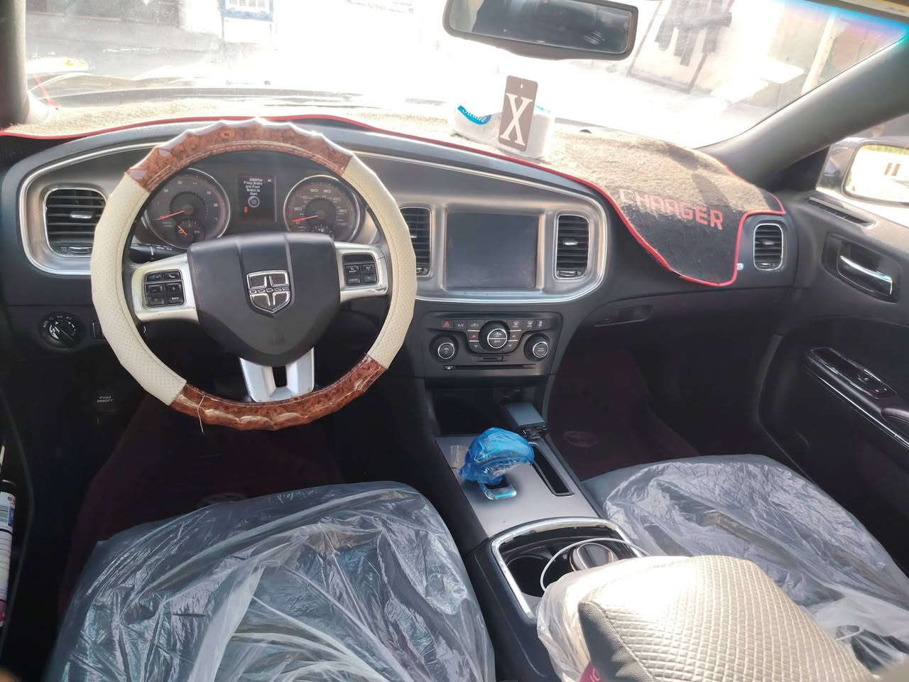 السلام عليكم للبيع او مراوس بملكة
جارجر موديل ٢٠١٣ وارد امريكي حادثها جاملغ خلفي بدون دواخل والباقي مكفول وشرط السونار رقم سليمانيه انكليزي تحويل او وكاله كير طياره شاشة جبيره تحكم استيرن سياره استخدام شخصي ماشيه ٢٣٩
جديده وجاهزه تخم تاير جديد مكينه كير حداديه تبريد كله جاهز السياره بالواقع احلى بهواي المكان بابل الاتصال على الرقم ***********
