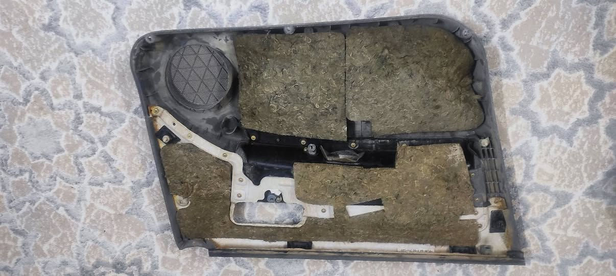 بطانة ابواب سيارة اوبترا 2004 حيل نظيفات #السعر50 الف للاستفسار
***********
