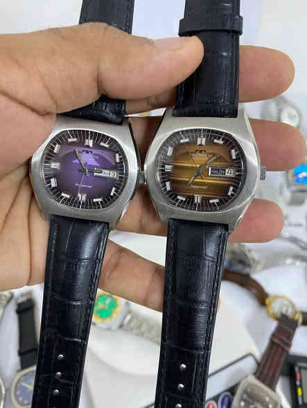 متوفر 40 قطعه كلهم تحف البيع فقط شلع لحد يراسلني على كم قطعه فقط ابيع شلع 40 قطعه المهتم يراسلني واتس أو يتصل ماسنجر مفتوح... ***********
