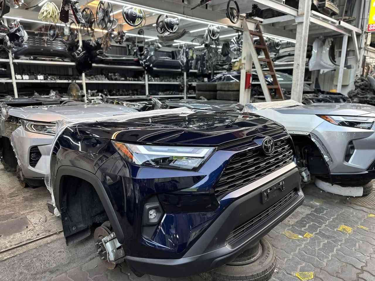 تعلن شركه 🇮🇴طوكيو ⚠️للادوات الاحتياطيه
عن اعاده افتتاحها بسبب ضروف الصيانه🔔🔔🔔
***********

***********المبيعات ***********

تعلن اداره #شركه #طوكيو  عن وصول كافه ادوات تويتا حديث♣️قديم
🧡👋لاندكروز/برادو/كامري/كورلا/افلون/نحله/بيكاشو/اوريون/ كروان/ يارس / فورنر/ فورجنر/ تندرا/ توكاما/

توجد ورشه صيانه متكاملة 🌎
