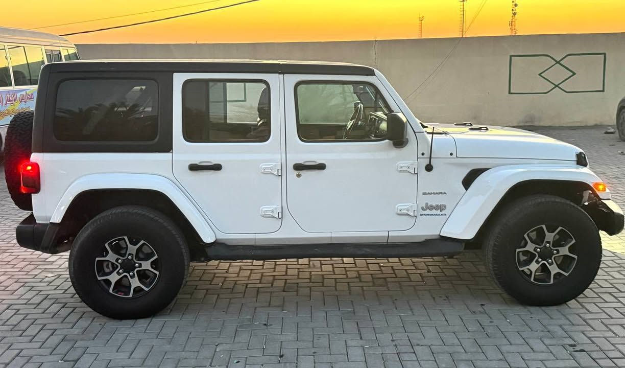 للبيع جيب رانكلر صحارى ٢٠٢٣ بلگ ان هايبرد ✅

سعرها ادخل ع رابط https://t.me/carssofiraq/15283

مواصفات الصحارى تجي كشنات جلد اسود و لايت لد امامي خلفي وشاشة جبيرة  ويل ١٧ روبيكون اصلي 
محرك ٤ سلندر بثلاث انظمة بانزين وهايبرد و كهرباء فقط
شحن منزلي الشحنة تكفي تقريبا ٤٥ كيلو
ماشية ٢٨ الف 
نظيفة جداً بدون اي نقوصات 
السقف فايبر ٣ قطع قابل للأزالة

الضرر: الجاملغ الخلفي ضرر بسيط والبنيد ايضا ضرر بسيط بس من فوك البجم كبس
اكثر الضرر بالسقف القديم ومبدل بسقف فايبر تفصيخ
ايرباك الستيرن طاك ومبدل تفصيخ بلادي
رقم بغداد هزة ورقم جديد بأسمي
مبيها نقص نهائياً  
مكاني بغداد العامرية
للأستفسار 
*********** واتساب
.
.
🚗اعرض سيارتك ع اقوى قناة تلكرام للبيع و شراء سيارات ادخل ع رابط 
👇👇
https://t.me/carssofiraq
