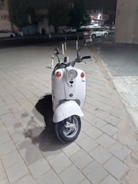 دراجة كلاسك للبيع فحل قفل اكسل سلف وهندر شلعة معدل حلوة كهربائية شغالة...
