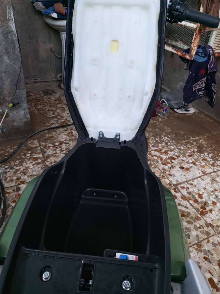 السلام عليكم اخوان دراجه شحن جديده ما ماشيه ابد 4بطاريات سرعه 90مشيهة حلو السعر 1000مليون وبيهة مجال لل 900الف الشراي يجي وتساب ***********
