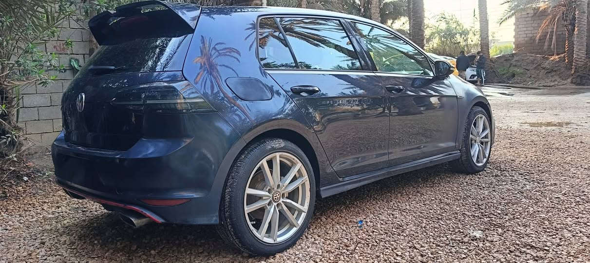 كولف 2016
جاهزه ضرر جاملغ
بيها رشات صبغ
السعر 95
***********
