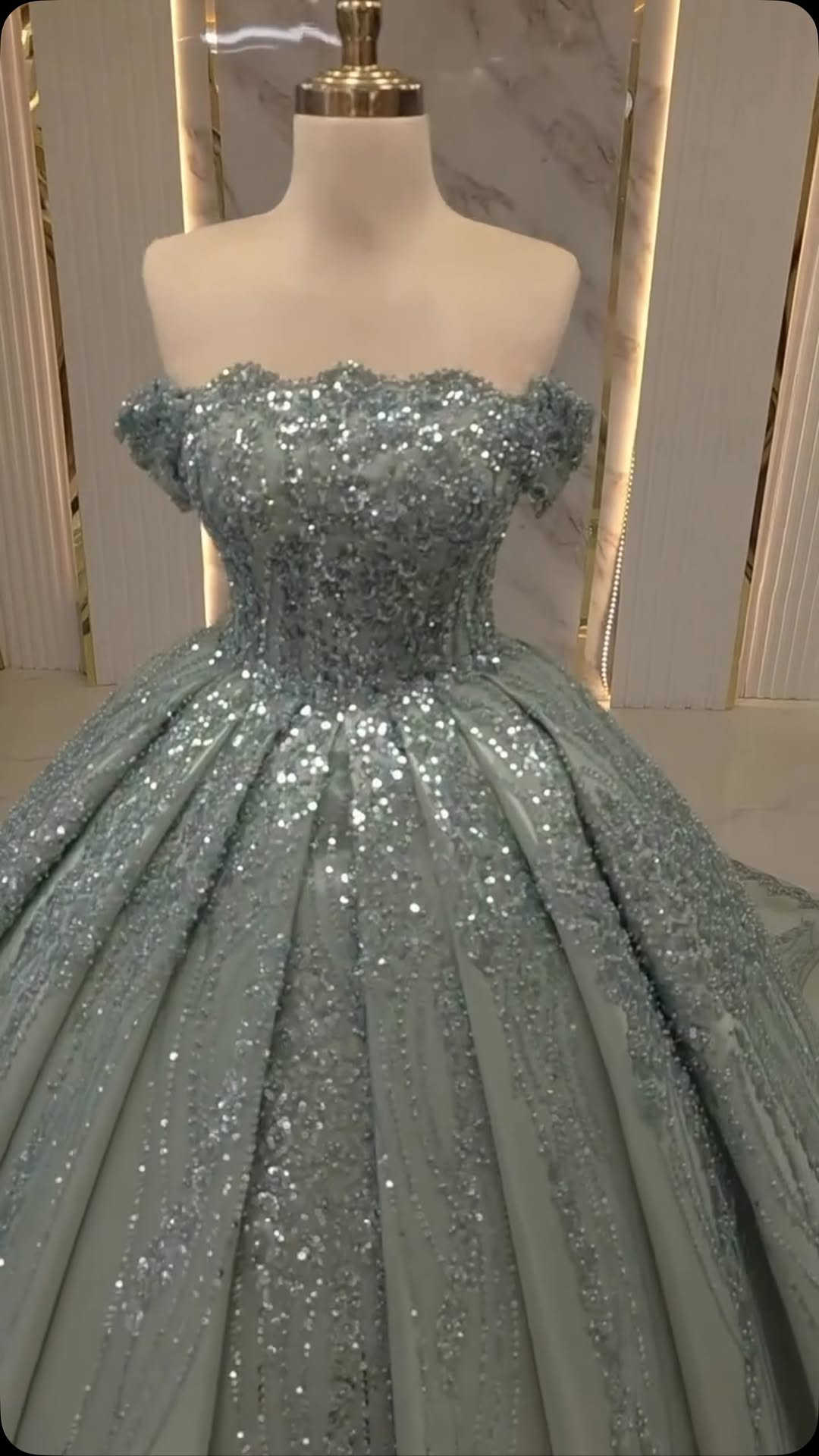 فستان العمر نصممه بحب ليليق بفرحتك الكبرى 🤍
💫✨قياس الفستان فري سايز 

تألقي مع اجدد تصاميم فساتين الزفاف والمدعوات 2026من السنتر التركي 💍

🤍متوفر للإيجار والبيع بجميع المحافظات

سنتر التركي 
الفرع الاول📌: شارع فلسطين ساحه بيروت مجاور مركز اريدو
الفرع الثاني 📌/المنصور شارع الرواد مجاور البيت التركي او فوق كوزمتك هدى يوسف 
للحجز والاستفسار التواصل خاص او على الرقم 
*********** 
#فساتين #ريلز_explor #اكسبلور
