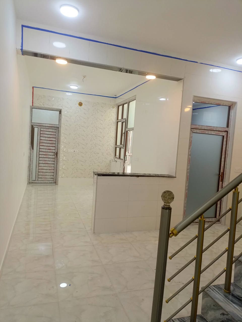 بسم الله
دار للبيع المساحه 100متر 5*20
طابقين فول مواصفات استقبال وصاله ومطبخ غرفه نوم صحيات 
الطابق الثاني غرفتين نوم وصاله وصحيات سطح خارجي 
التحرير الزراعي محمد ليلئ الجزء الاول قريب كلش من الشارع الرئيسي 40متر 
طابو سند 25
الاتصال ***********
