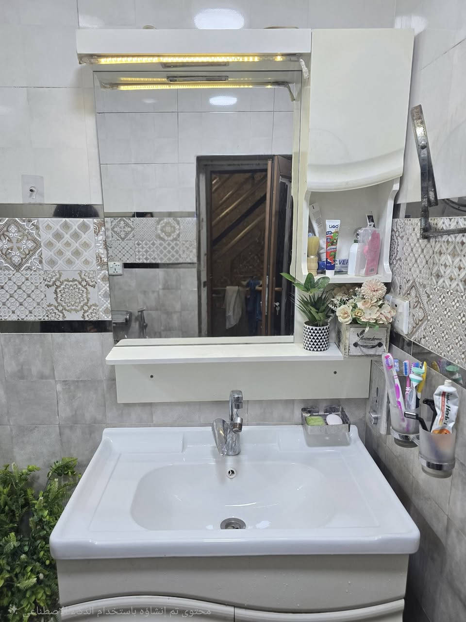 مغاسل عدد اثنين للبيع
البيضه سعرها ١٠٠ 
البيجي سعرها ٦٠
مكاني بغداد الزعفرانية  ‎0778 354 9398
