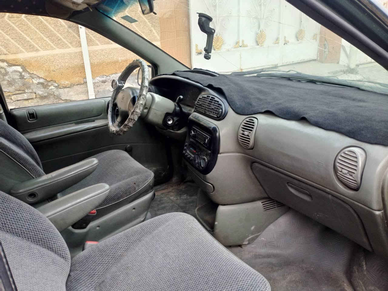 دوج كلاسلر مديل 97 بغداد انكليزي مكينه كير خير من الله تخم تاير دواخل حلوه ونظيفه سياره بلاديه هزه جديده شرط تحويل السعر 32 وبيه مجال ***********
