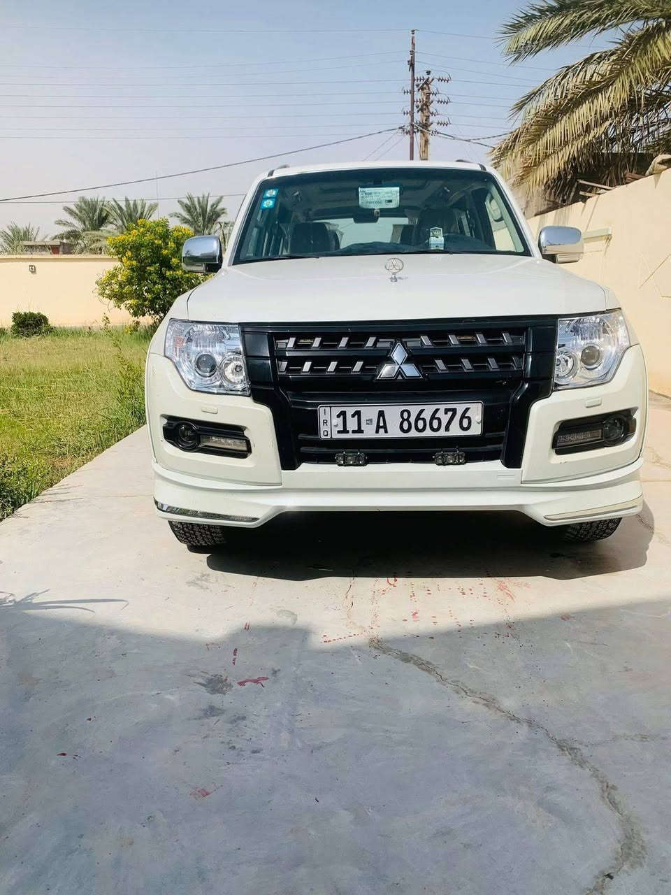 سلام عليكم باجيرو 2010 فول حبتور محرك 3500 رقم بغداد مشروع وطني سياره كفاله سونار مرفق بالمنشور مكان السياره واسط السعر 136..) ***********
