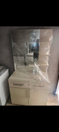 ميز تواليت • تركي • توصيل