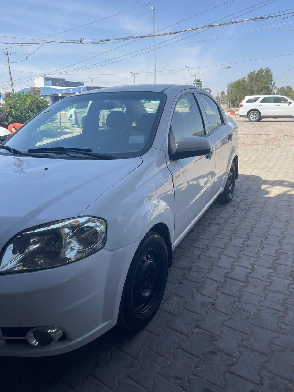 للبيع افيو مديل 2011 مكينه مفتوح كير مكينه حدادية كفاله بيه جاملغ مصبوغ اثر شخوط وباردات بسيطه مكاني كوفه *********** سعر 75 وبيهة مجال،
