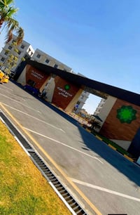 شقه للبيع نقد (كاش)  (طابق الثاني )  . وجبة الاولى في( مجمع الزهراء ال...