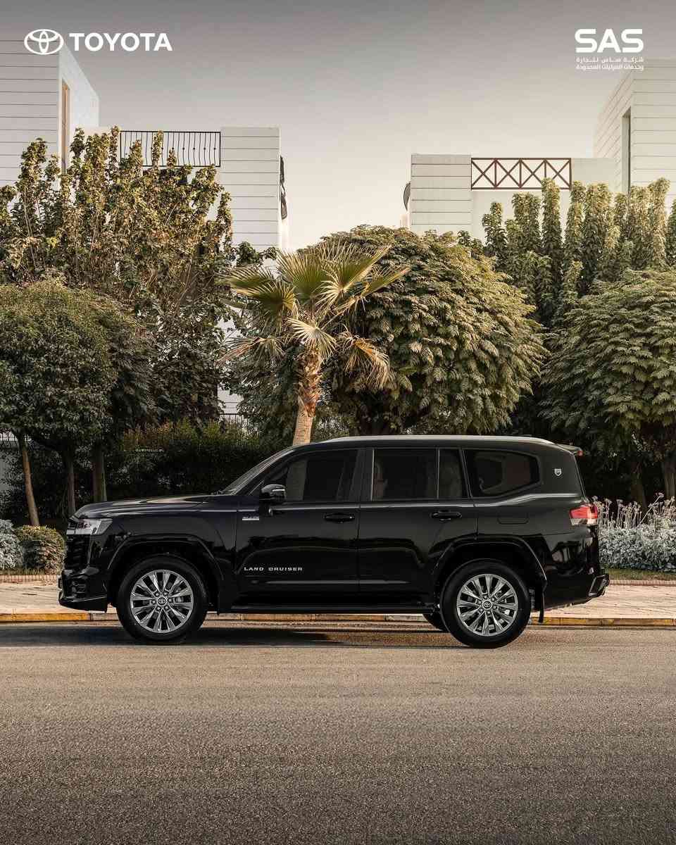 تويتا لاندكروز موديل 2023
الفئه : VX  LIMITD   
الموديل :2023 
شركه : SAS ساز ام الضمان 
عداد المشي : 68 الف 
كفاله عامه
السياره مميزه جدا 
مواصفات السياره : اعلى فئة داخل احمر  واحد على واحد كامرات 360 درجه كشنات الخلفيه كهرباء رادرات 360 درجه اربع وضعيات قياده 
العنوان بغداد الجادرية
***********
السعر : 75.000 الف دولار
