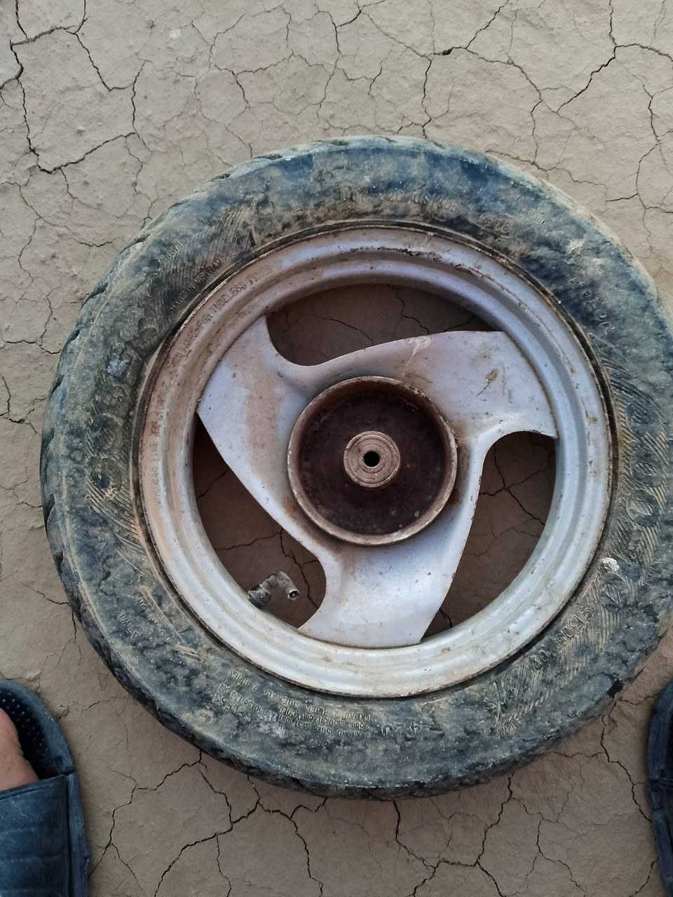 سلام عليكم البيع نضيف وما مستخدم اهواي ما بي اي عواج او غير شي  كامل هوه ول ويل البيع  ***********0. بس واتساب  بي. خاص ما عندي 👍🏿
