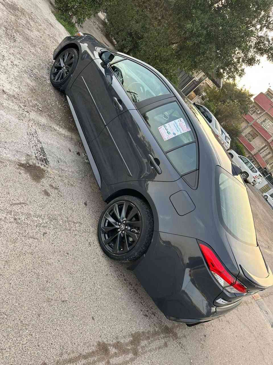 السلام عليكم
كورلا 2023  شكل الخليجي السياره ماشيه 40الف
لون مميز 
مكينه 1800  خير من الله
كير خير من الله   
حداديه جديده
رادار امامي 
شاشه جبيره تدعم ابل كار بلي بلوتوث
مثبت سرعه 
تحديد مسار
انضمه قياده
بصمه تشغيل وابواب 
تخم تاير جديد 
داخل احمر جلد  
اشاير مري 
سايد بريك بصمه 
اوتو هولد 
انضمه قياده 
وبعد هواي مواصفات 
السياره بيها صبغ جاملغ امامي صفحه عكس سايق وبيها بنيد 
رقم بغداد شرط التحويل
مكاني بغداد الحريه 
السعر 148 بيها مجال بسيط 
رقمي ***********
