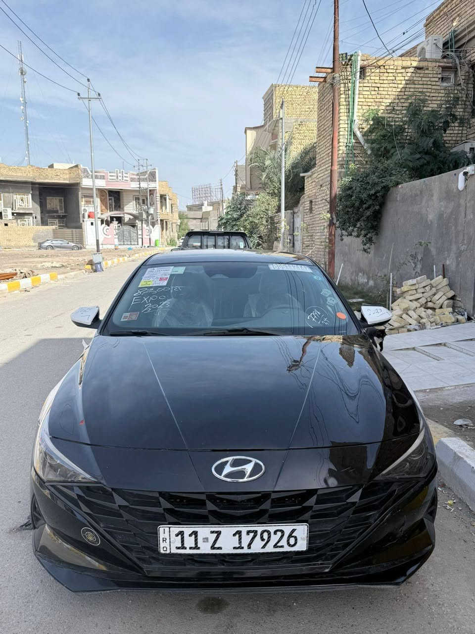 سلام عليكم سياره النترا موديل ٢٣ شحن وبانزين للبيع السعر ١٤٥ وبيه مجال قليل مكان السيارة ناصريه مركز انه مكلف با النشر رقم صاحب السيارة     ***********
