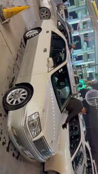 كرستال • ٢٠٠٦ • نجف