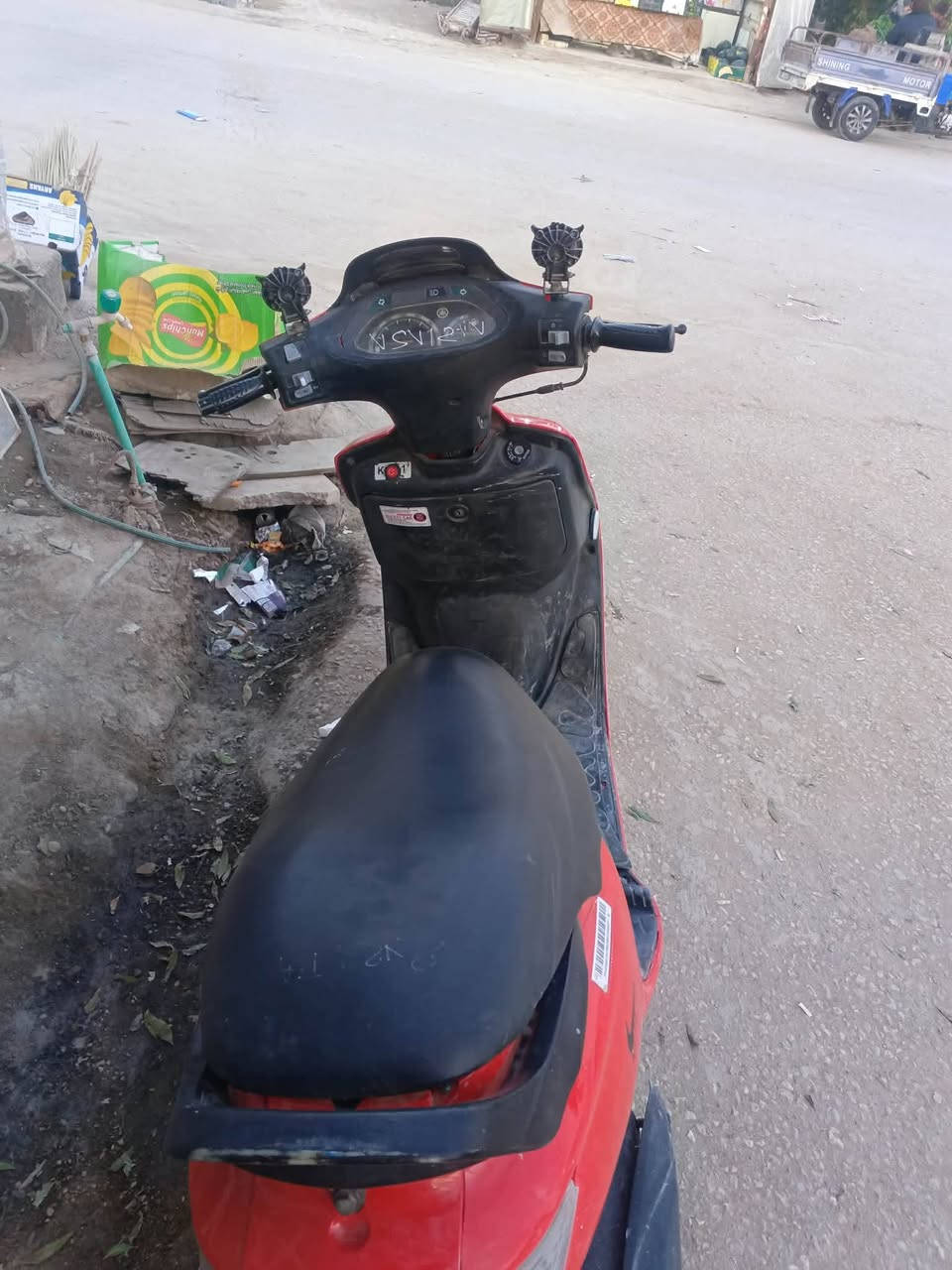 سلام عليكم مكلف بل نشر التفاصيل الدراجة علة هاذة رقم *********** كلشي شغال بيهة
