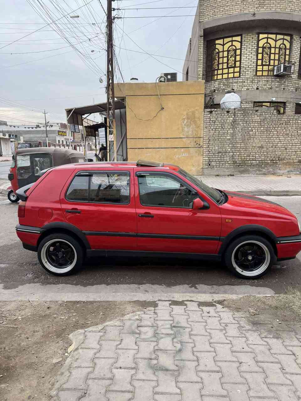 السلام عليكم سياره كولف موديل 92 سياره مكينه 2000 تخم تايه الرياضي صالنسر رياضيي سياره مكانه بغداد جسر ديالى رقم الهاتف‏‪***********‬‏
