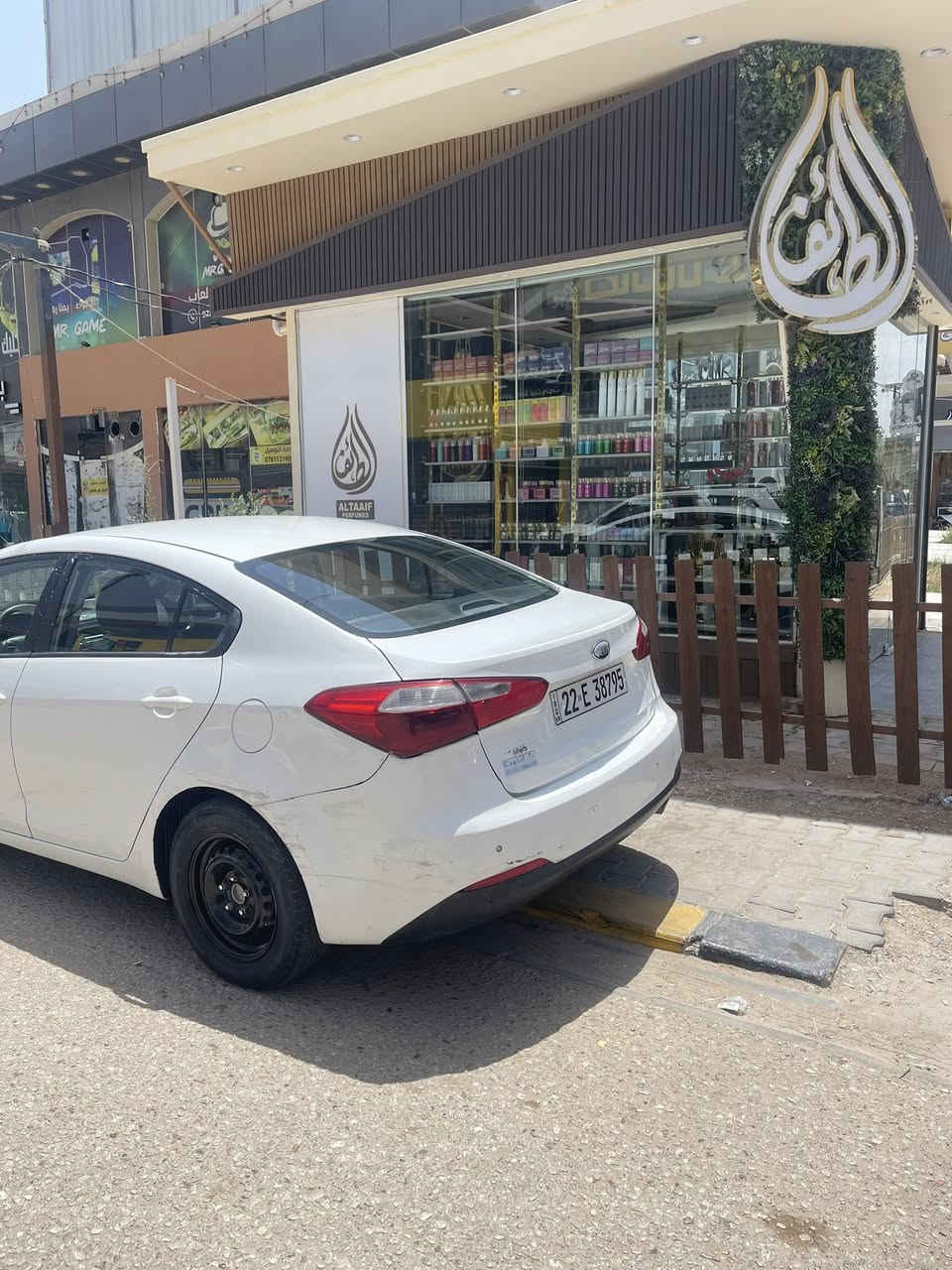 سيراتو ٢٠١٤ 
السعر ١١٥
اتصال ع الرقم ***********
