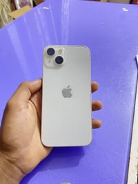 ايفون 13 بسعر 385الف جهاز امريكي  ذاكرة 128 لون ابيض  بطارية 🪫 83‎%‎ ج...